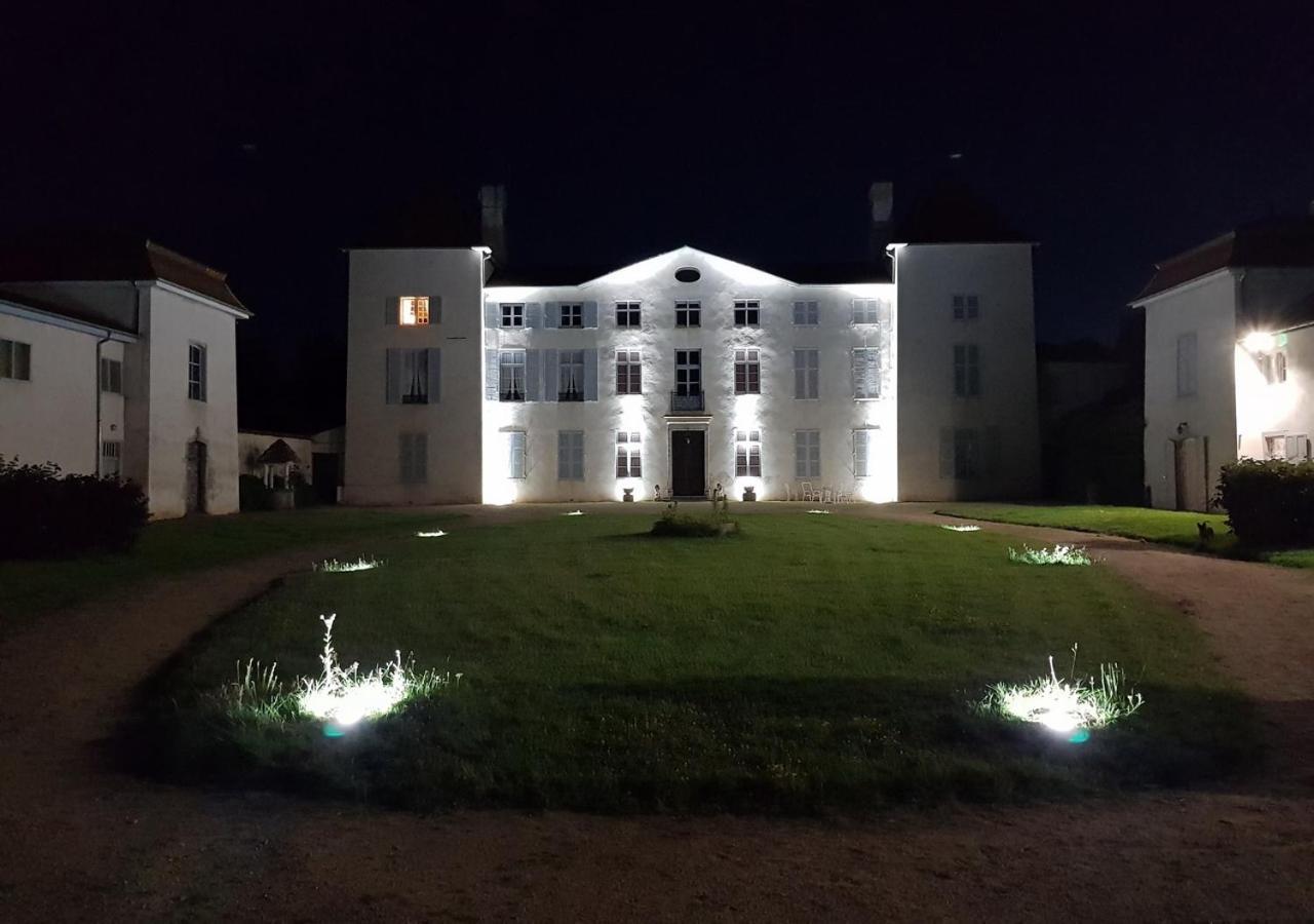 Chateau Des Perichons Poncins Buitenkant foto